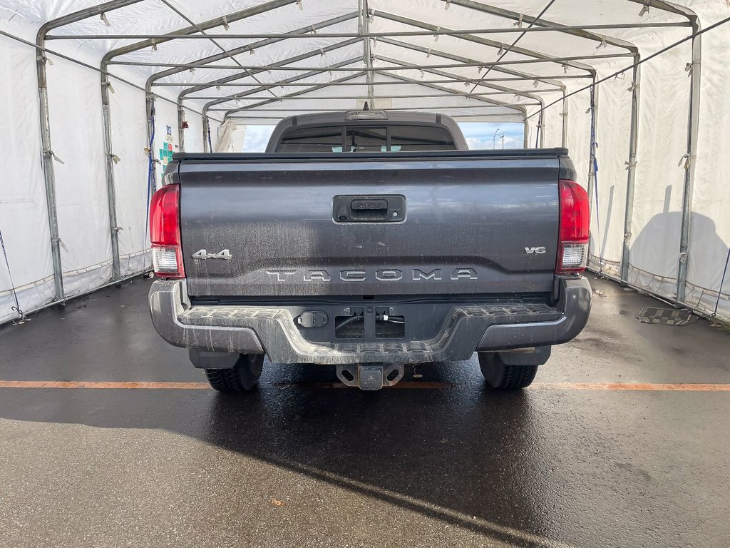 2020 Toyota Tacoma in St-Jérôme, Quebec - 5 - w1024h768px