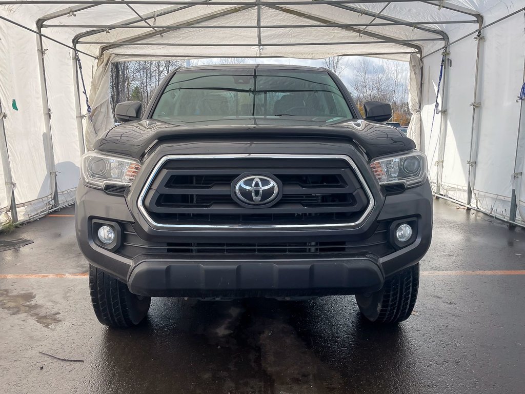 2020 Toyota Tacoma in St-Jérôme, Quebec - 4 - w1024h768px