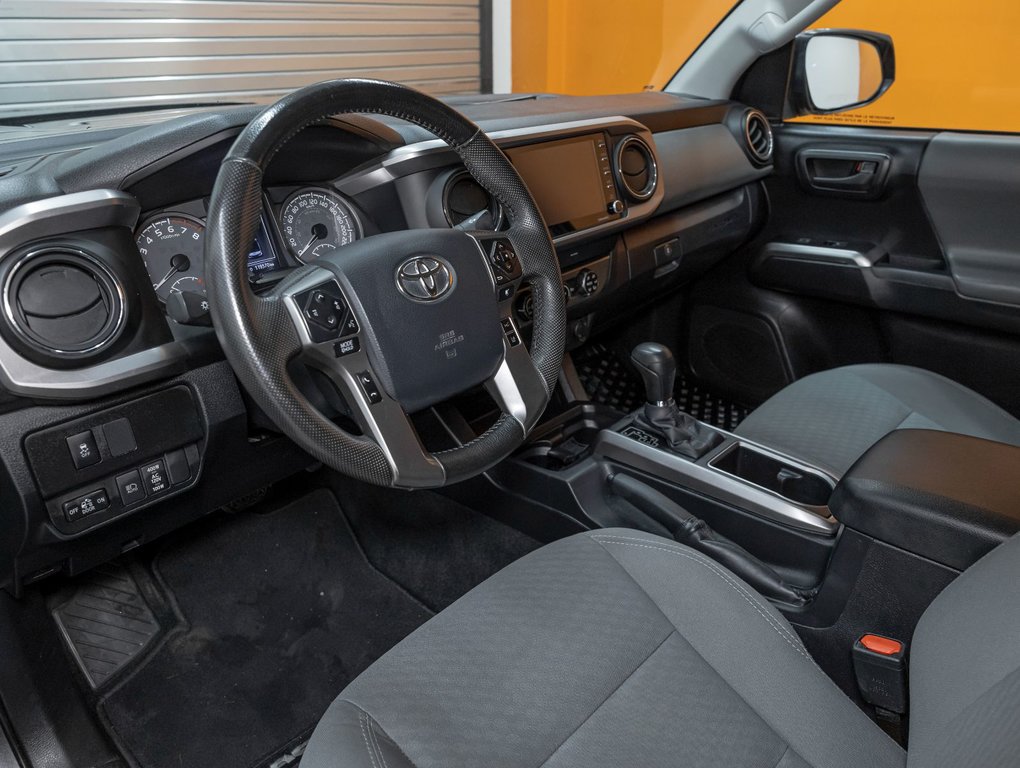 Toyota Tacoma  2020 à St-Jérôme, Québec - 2 - w1024h768px