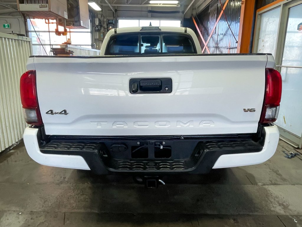 2021 Toyota Tacoma in St-Jérôme, Quebec - 6 - w1024h768px