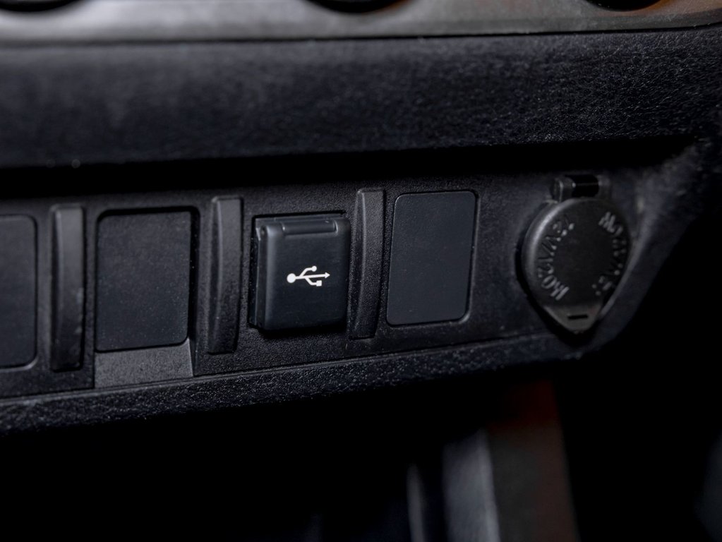 2021 Toyota Tacoma in St-Jérôme, Quebec - 23 - w1024h768px