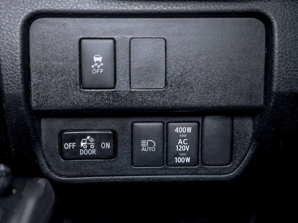 2021 Toyota Tacoma in St-Jérôme, Quebec - 22 - w1024h768px