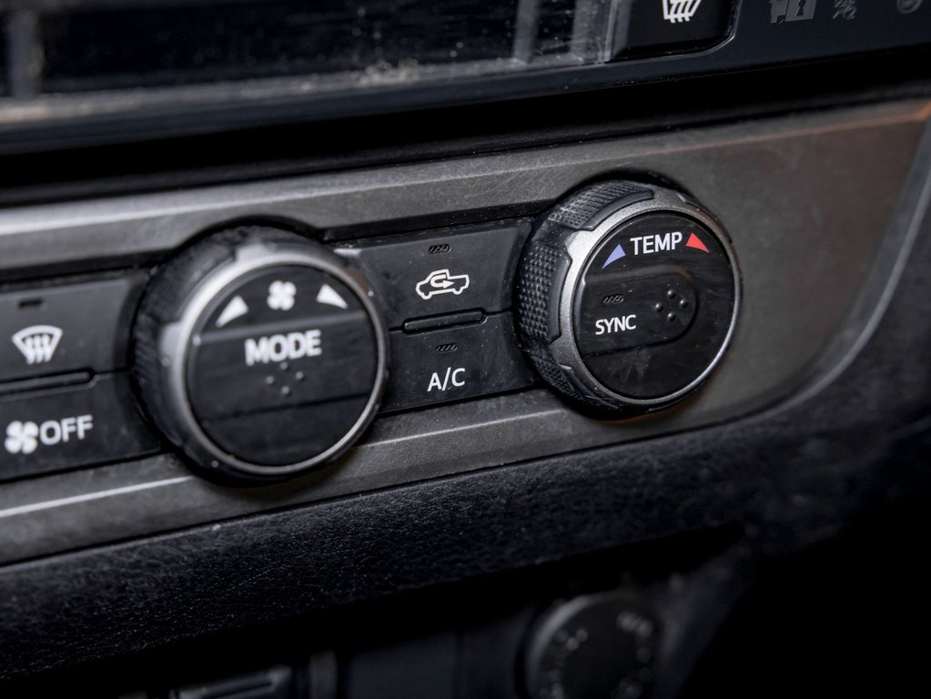 2021 Toyota Tacoma in St-Jérôme, Quebec - 20 - w1024h768px