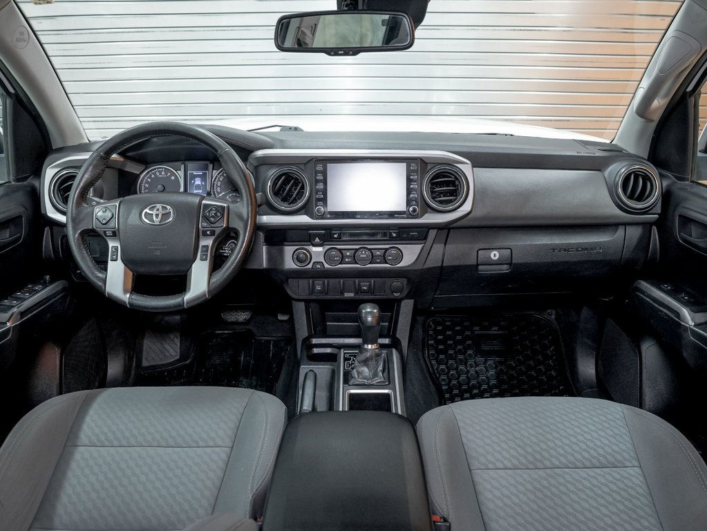 2021 Toyota Tacoma in St-Jérôme, Quebec - 11 - w1024h768px