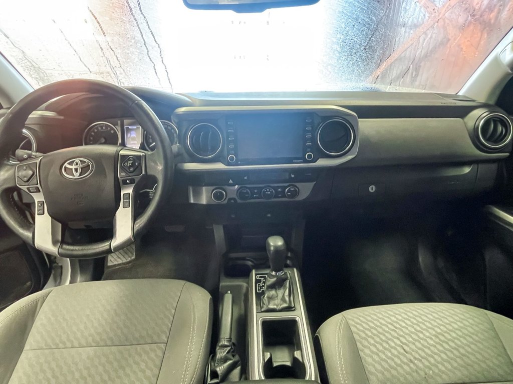 2021 Toyota Tacoma in St-Jérôme, Quebec - 10 - w1024h768px