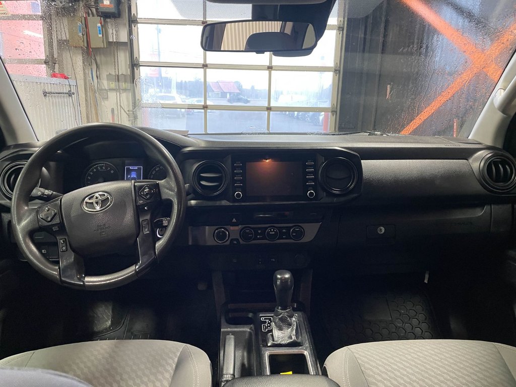 2021 Toyota Tacoma in St-Jérôme, Quebec - 6 - w1024h768px