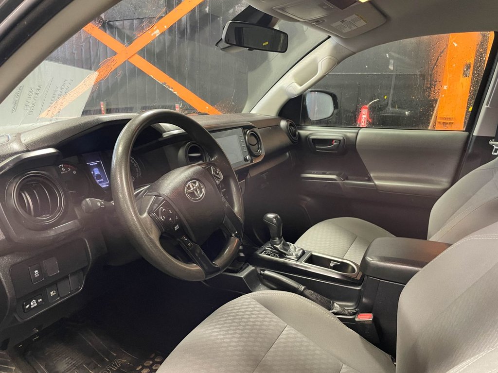 2021 Toyota Tacoma in St-Jérôme, Quebec - 3 - w1024h768px