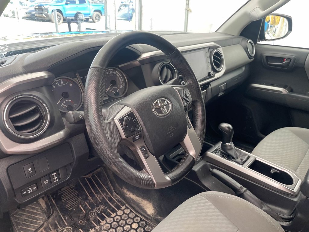 Toyota Tacoma  2022 à St-Jérôme, Québec - 3 - w1024h768px