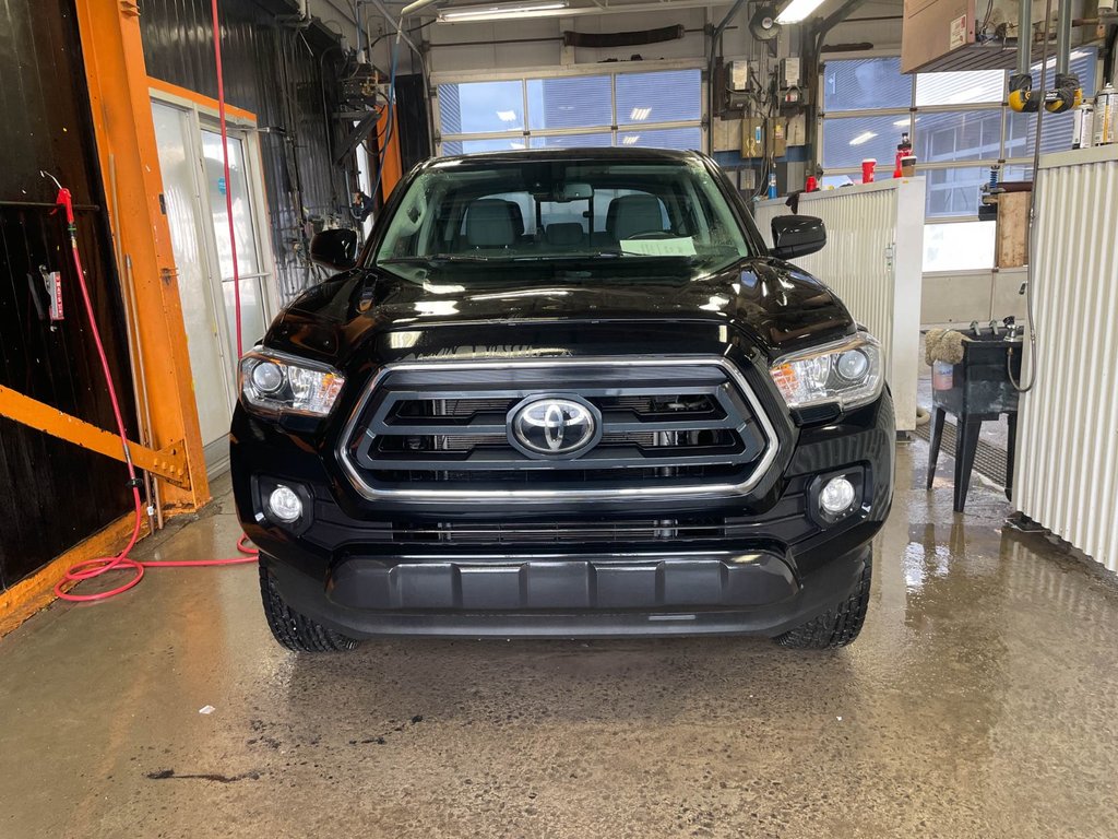 2022 Toyota Tacoma in St-Jérôme, Quebec - 4 - w1024h768px