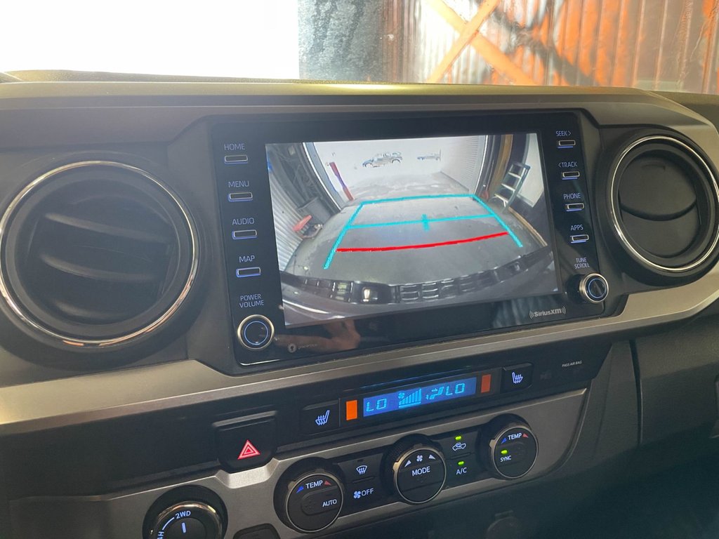 2022 Toyota Tacoma in St-Jérôme, Quebec - 13 - w1024h768px