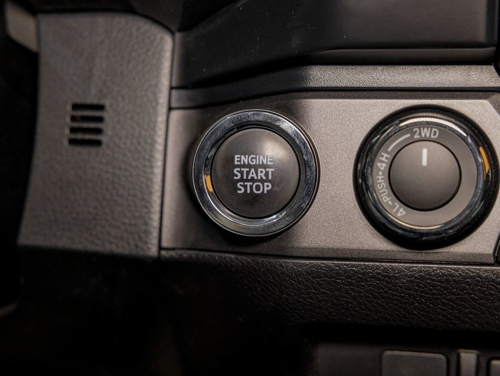 2023 Toyota Tacoma in St-Jérôme, Quebec - 29 - w1024h768px