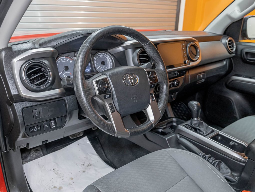 2023 Toyota Tacoma in St-Jérôme, Quebec - 2 - w1024h768px