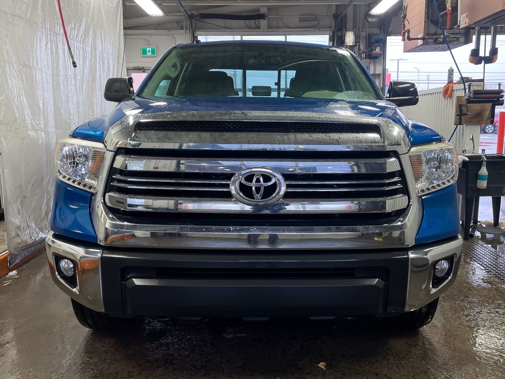 2017 Toyota Tundra in St-Jérôme, Quebec - 4 - w1024h768px
