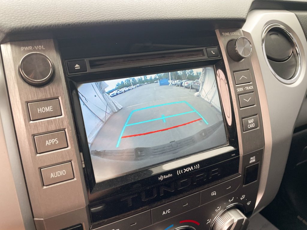 Toyota Tundra  2018 à St-Jérôme, Québec - 12 - w1024h768px