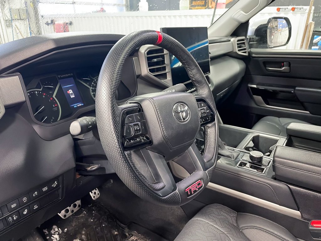 Toyota Tundra  2022 à St-Jérôme, Québec - 5 - w1024h768px