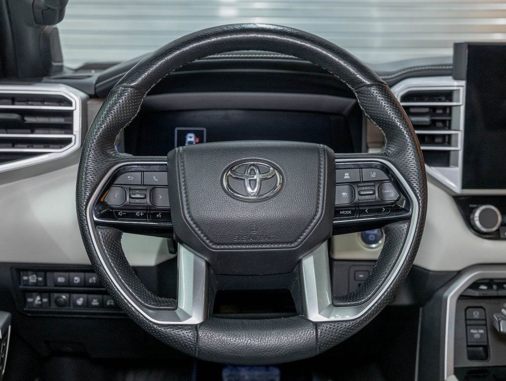 Toyota Tundra  2022 à St-Jérôme, Québec - 14 - w1024h768px