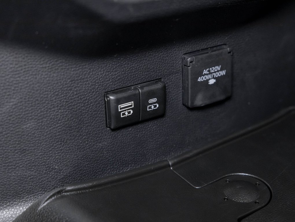 Toyota Tundra  2022 à St-Jérôme, Québec - 36 - w1024h768px