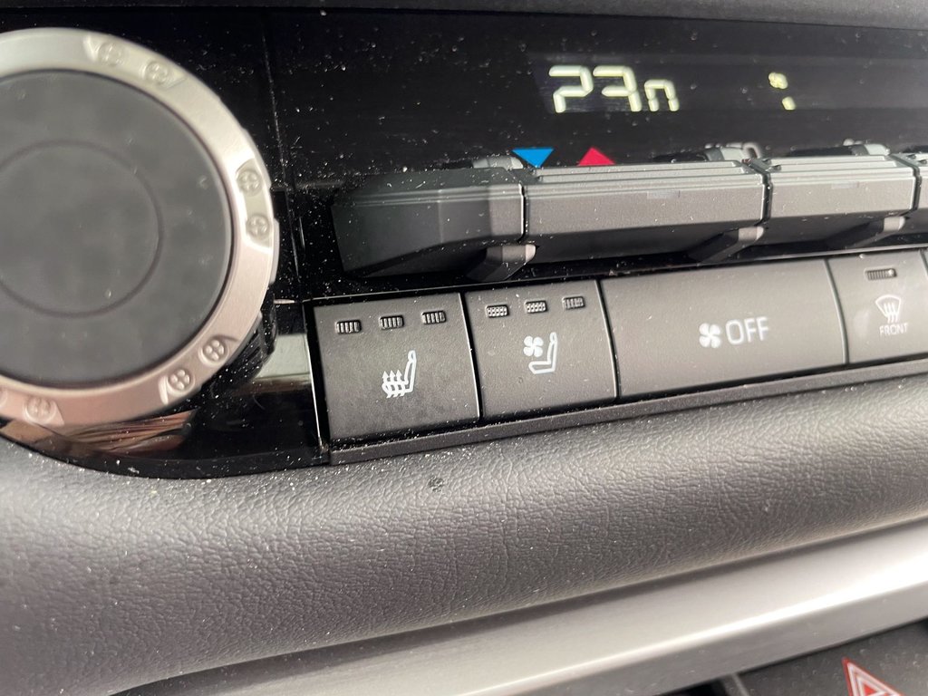 Toyota Tundra  2023 à St-Jérôme, Québec - 14 - w1024h768px