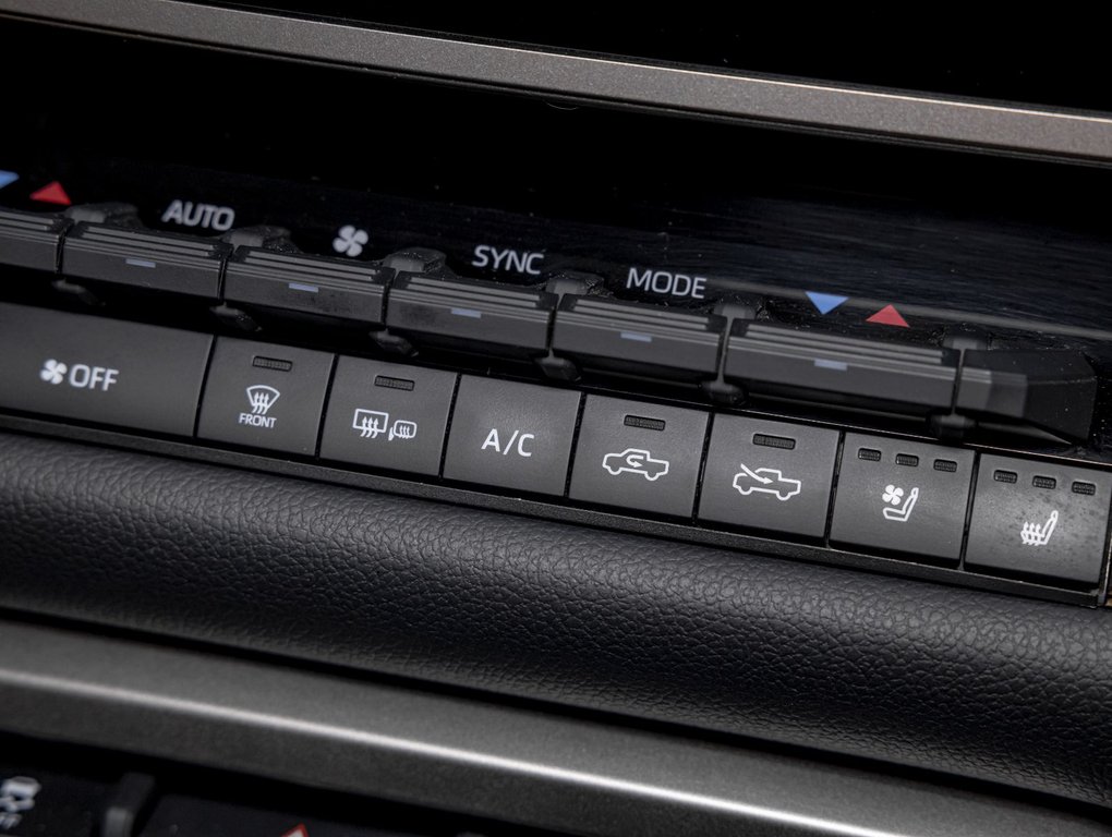 2025 Toyota Tundra in St-Jérôme, Quebec - 23 - w1024h768px