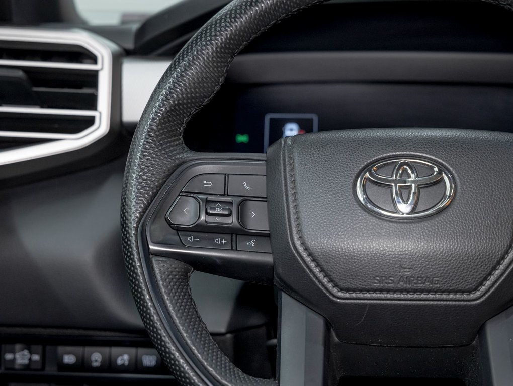 2025 Toyota Tundra in St-Jérôme, Quebec - 15 - w1024h768px