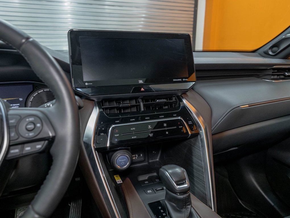 2022 Toyota Venza in St-Jérôme, Quebec - 21 - w1024h768px