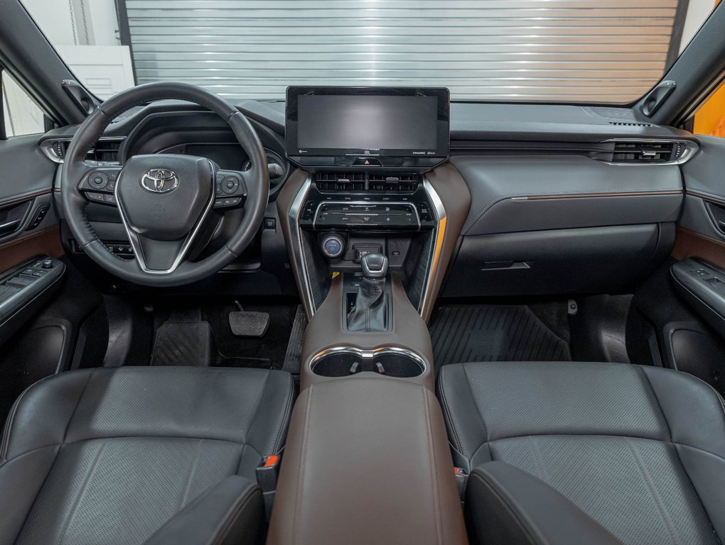 2022 Toyota Venza in St-Jérôme, Quebec - 12 - w1024h768px