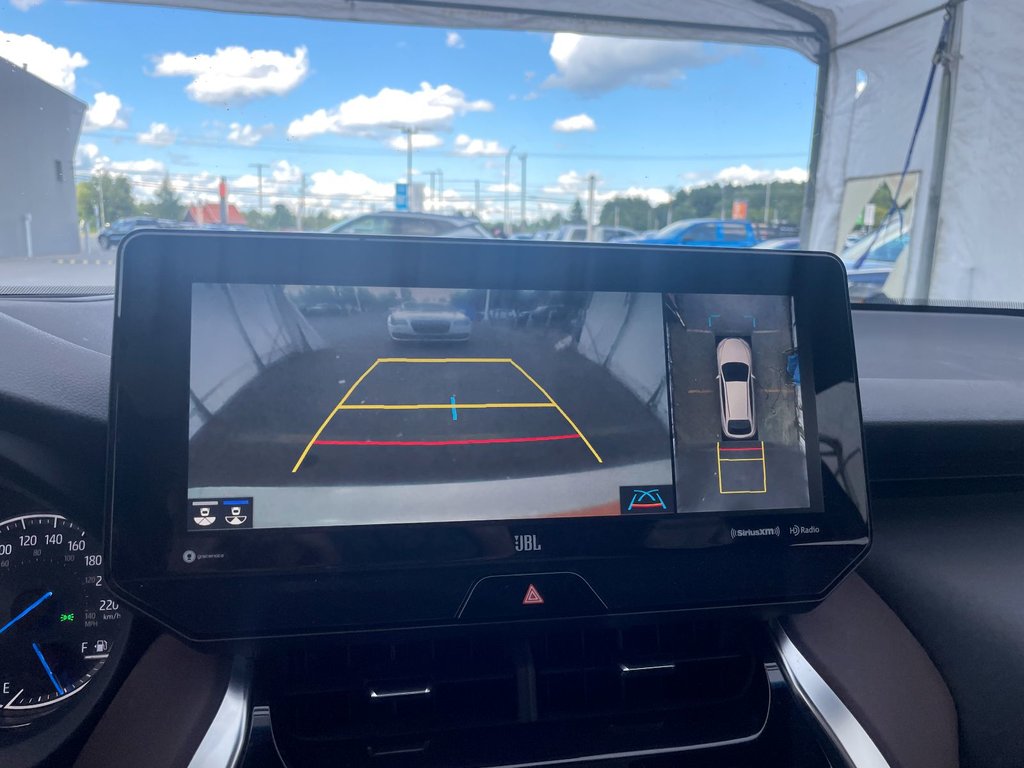 Toyota Venza  2022 à St-Jérôme, Québec - 16 - w1024h768px