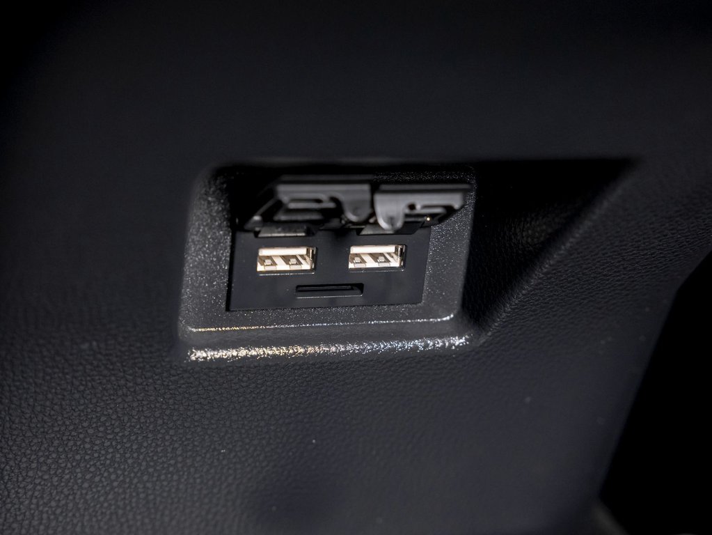 2022 Toyota Venza in St-Jérôme, Quebec - 30 - w1024h768px