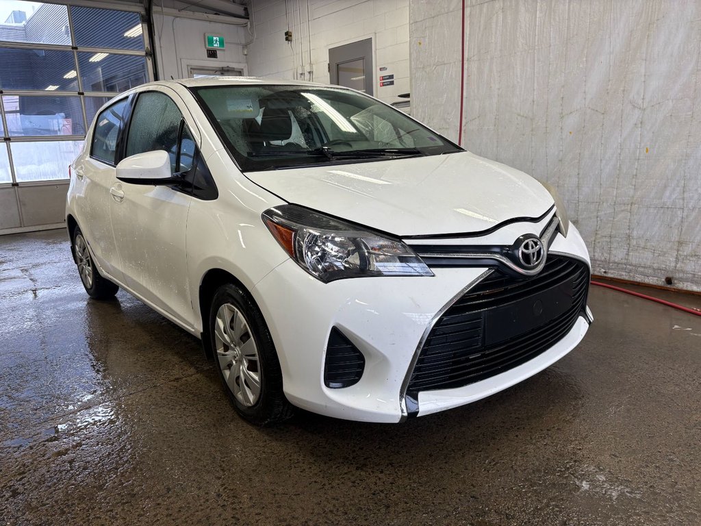 2015 Toyota Yaris in St-Jérôme, Quebec - 1 - w1024h768px