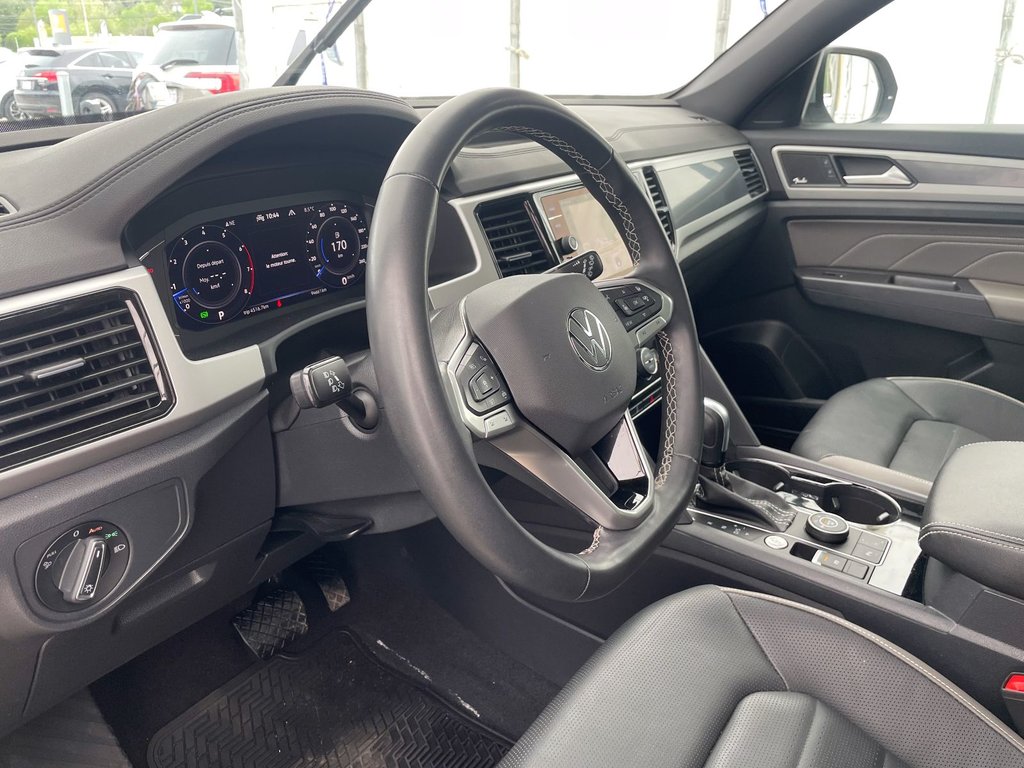2022 Volkswagen Atlas Cross Sport in St-Jérôme, Quebec - 5 - w1024h768px