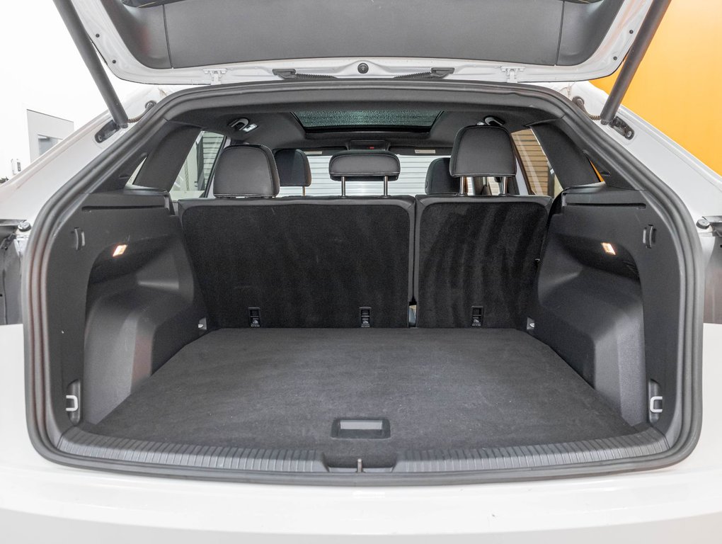 Volkswagen Atlas Cross Sport  2022 à St-Jérôme, Québec - 33 - w1024h768px