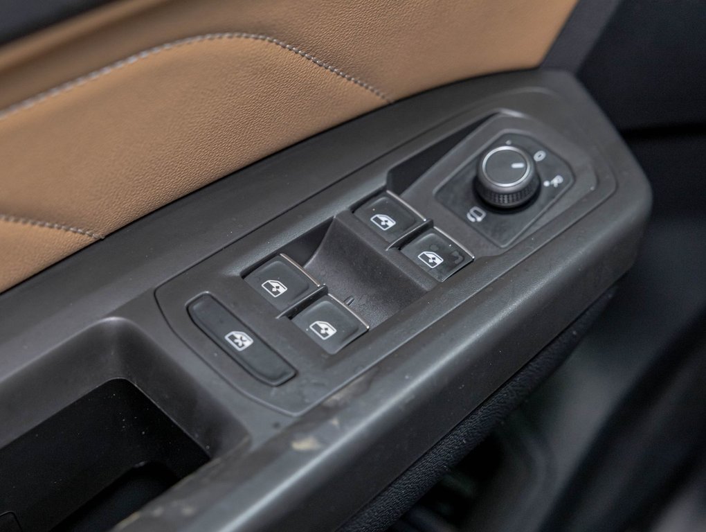 Volkswagen Atlas Cross Sport  2022 à St-Jérôme, Québec - 27 - w1024h768px