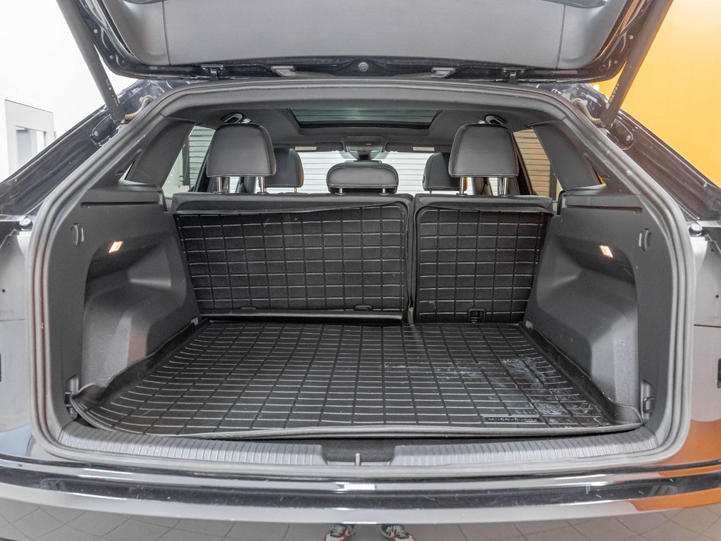2023 Volkswagen Atlas Cross Sport in St-Jérôme, Quebec - 28 - w1024h768px