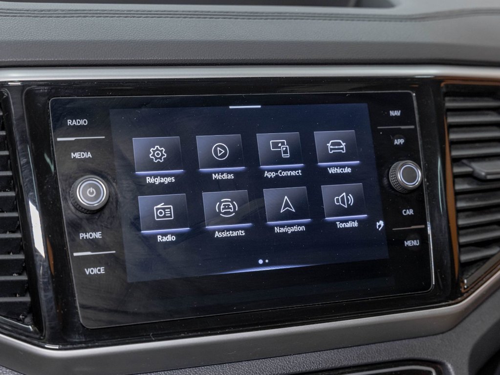 2023 Volkswagen Atlas Cross Sport in St-Jérôme, Quebec - 18 - w1024h768px