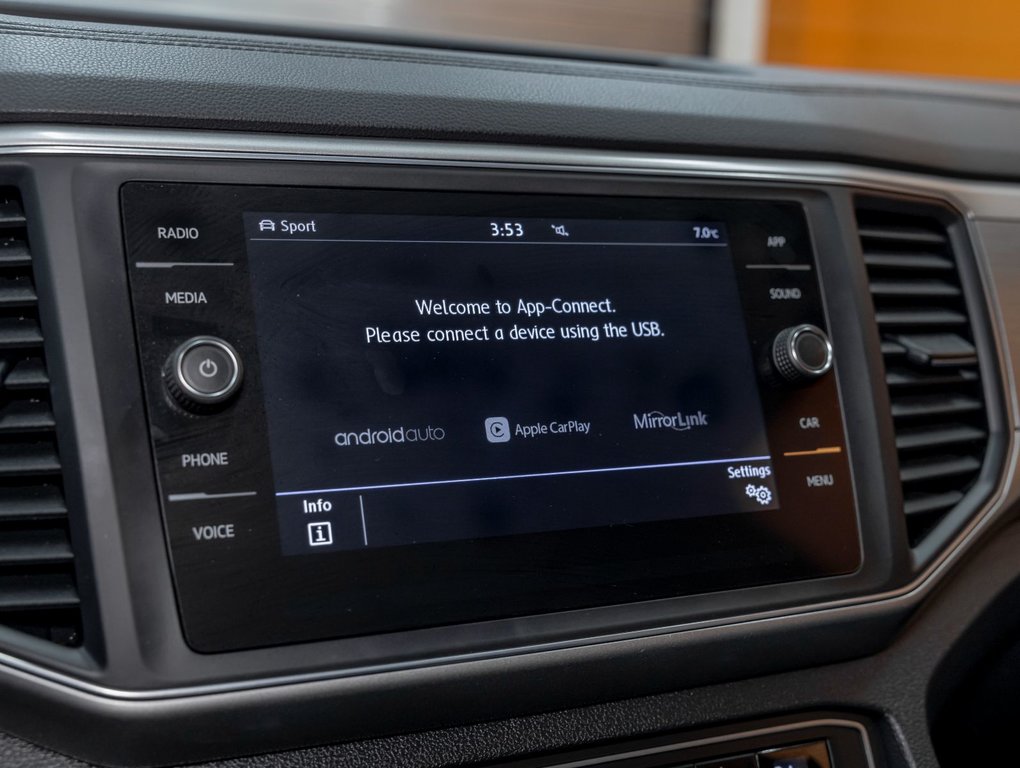 2018 Volkswagen Atlas in St-Jérôme, Quebec - 17 - w1024h768px