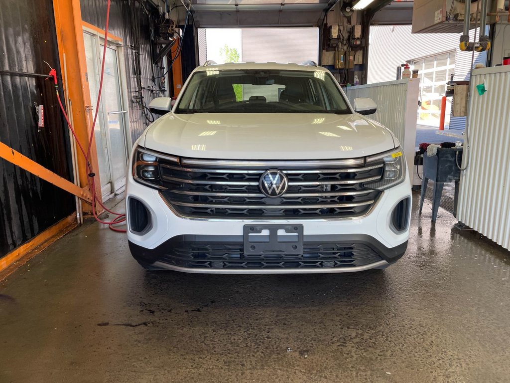 Volkswagen Atlas  2024 à St-Jérôme, Québec - 4 - w1024h768px