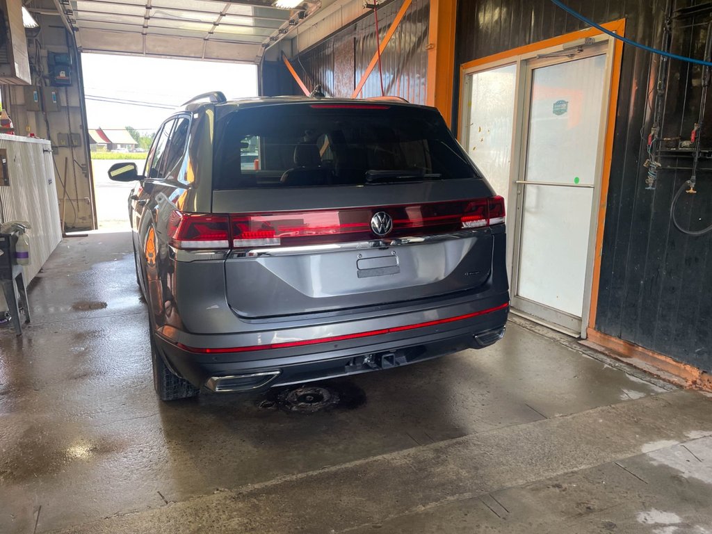 Volkswagen Atlas  2024 à St-Jérôme, Québec - 5 - w1024h768px