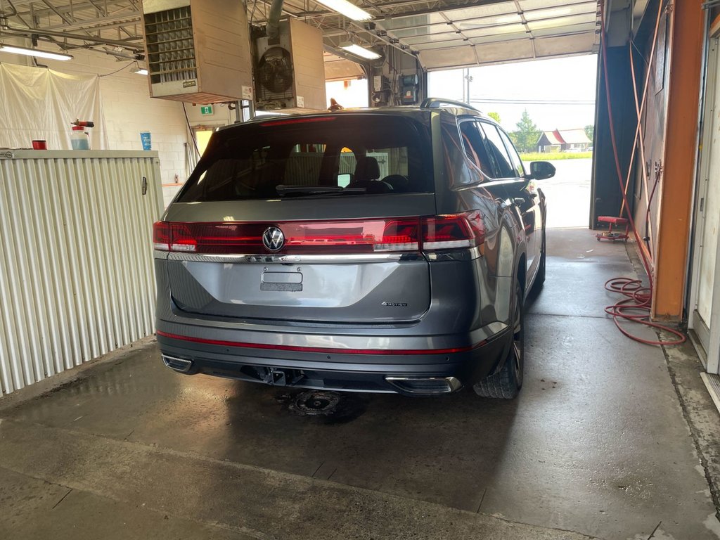 Volkswagen Atlas  2024 à St-Jérôme, Québec - 8 - w1024h768px