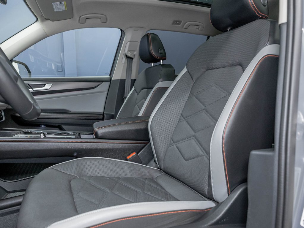 2024 Volkswagen Atlas in St-Jérôme, Quebec - 11 - w1024h768px