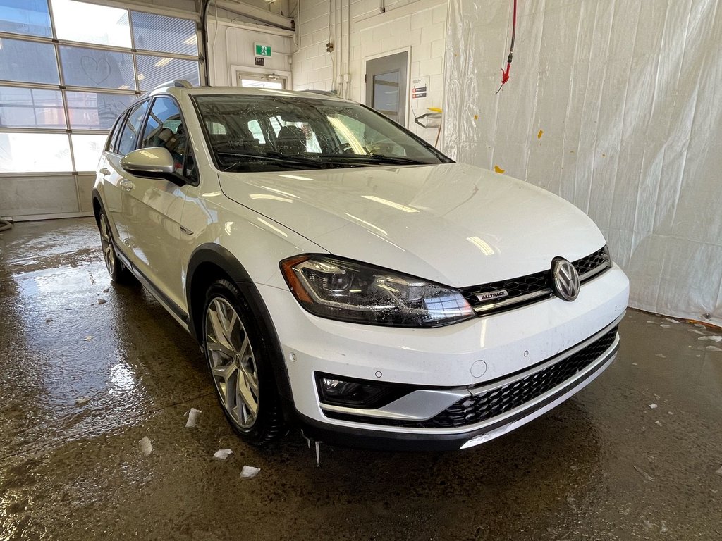 2018 Volkswagen GOLF ALLTRACK in St-Jérôme, Quebec - 12 - w1024h768px