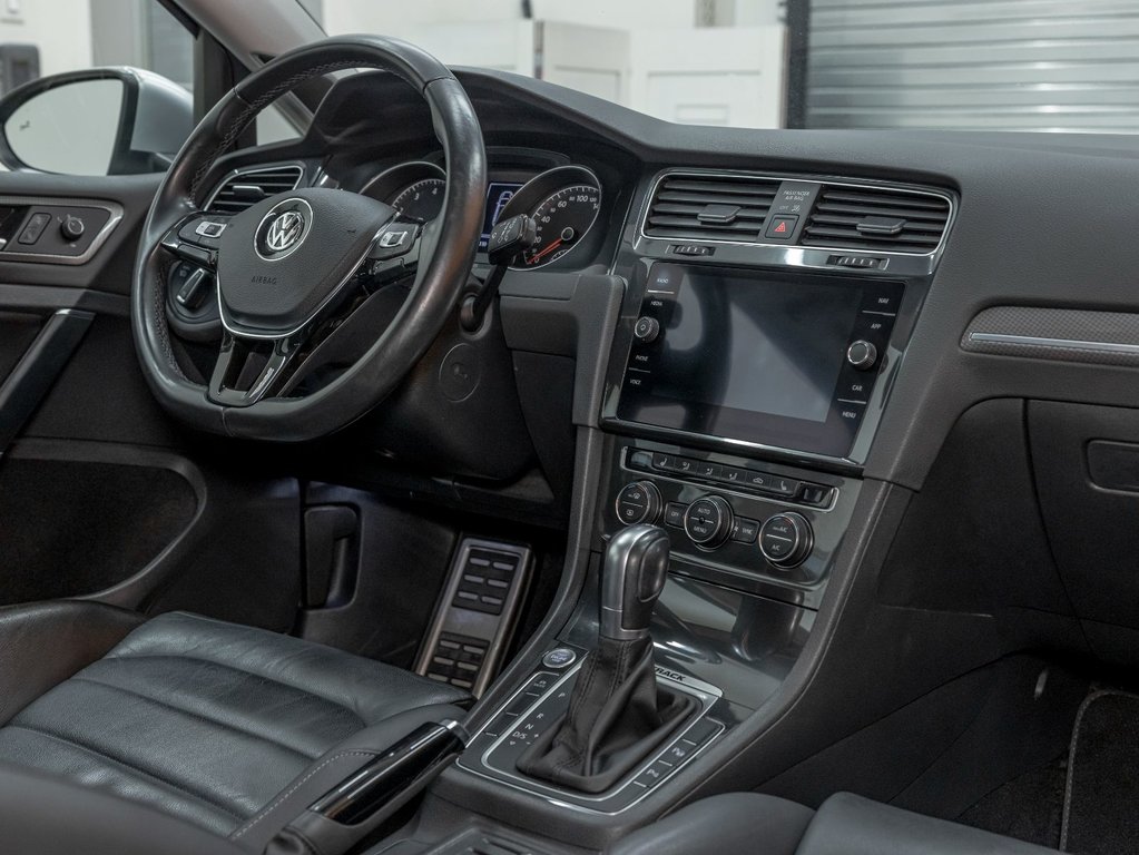 Volkswagen GOLF ALLTRACK  2019 à St-Jérôme, Québec - 30 - w1024h768px