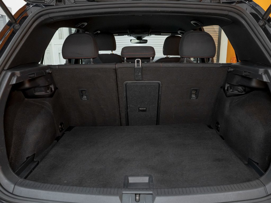 2019 Volkswagen Golf GTI in St-Jérôme, Quebec - 27 - w1024h768px
