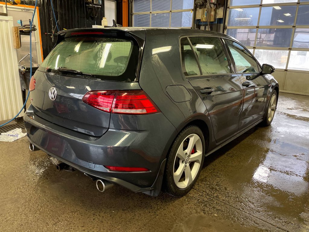 Volkswagen Golf GTI  2019 à St-Jérôme, Québec - 8 - w1024h768px