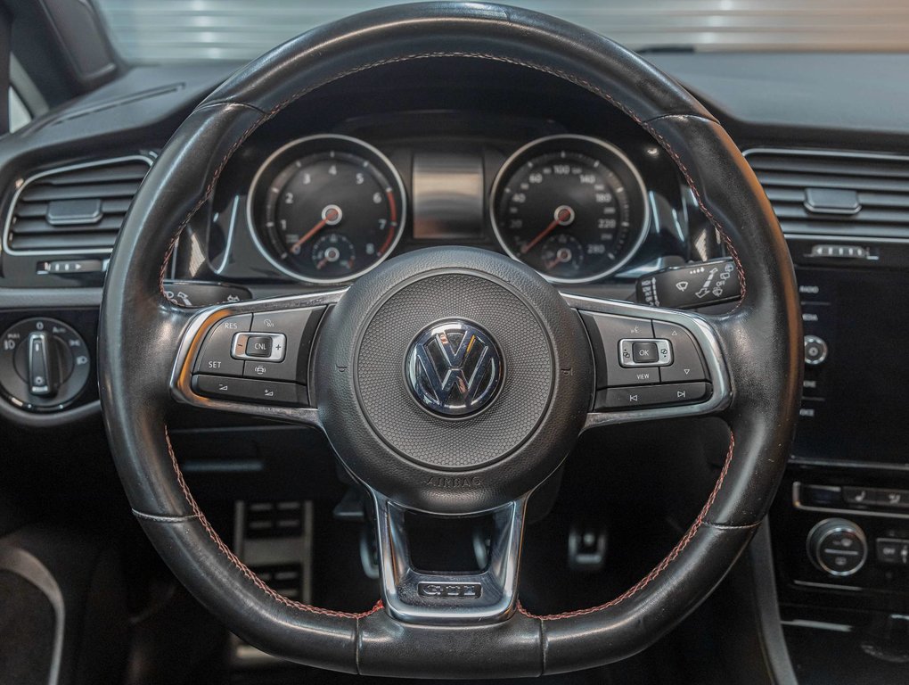 2020 Volkswagen Golf GTI in St-Jérôme, Quebec - 12 - w1024h768px