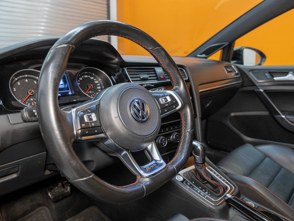 2021 Volkswagen Golf GTI in St-Jérôme, Quebec - 2 - w1024h768px