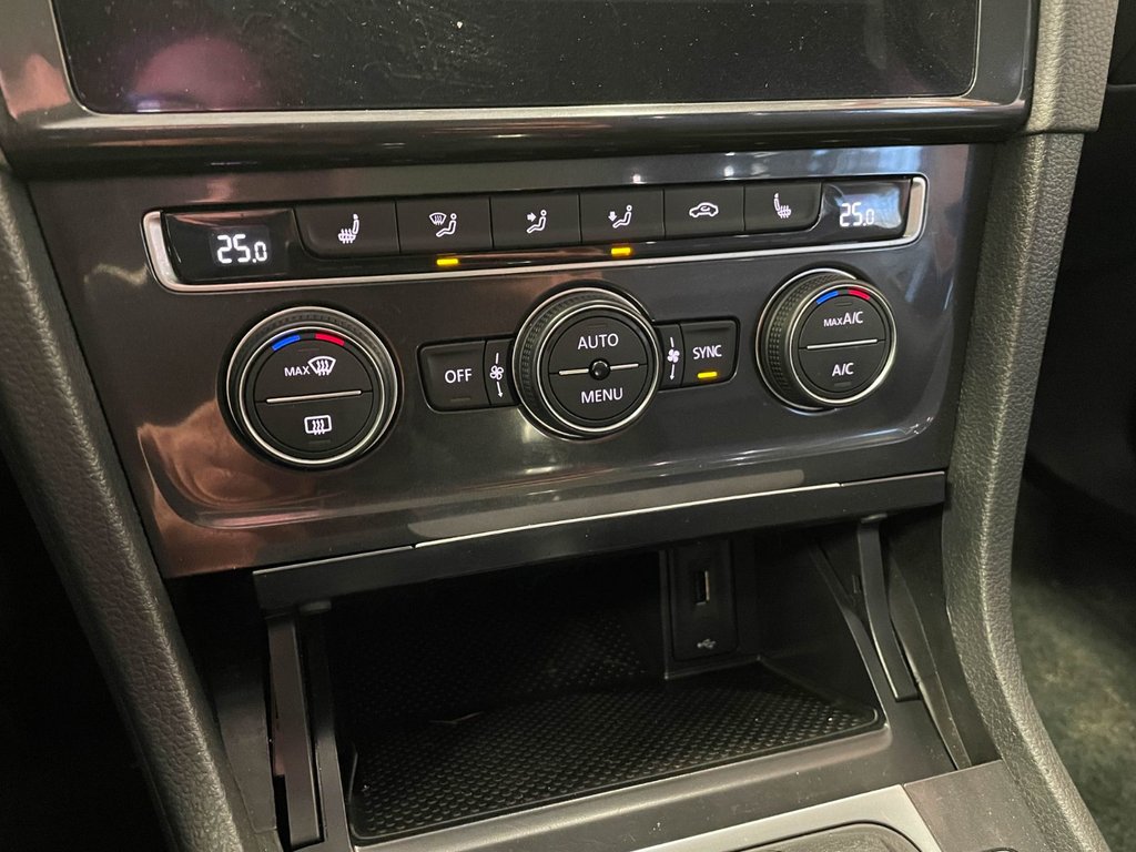 2019 Volkswagen Golf SportWagen in St-Jérôme, Quebec - 13 - w1024h768px