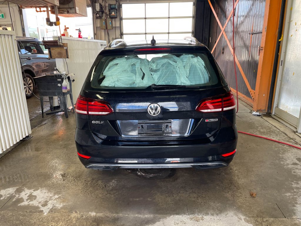 2019 Volkswagen Golf SportWagen in St-Jérôme, Quebec - 8 - w1024h768px