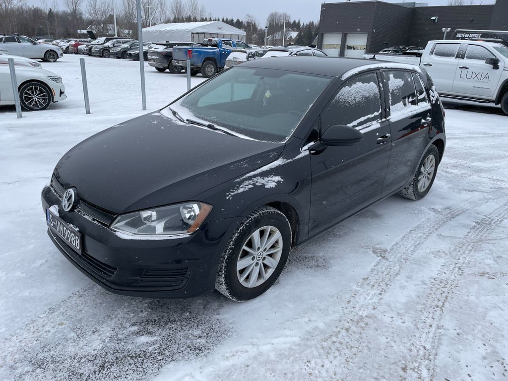 2017 Volkswagen Golf in St-Jérôme, Quebec - 1 - w1024h768px