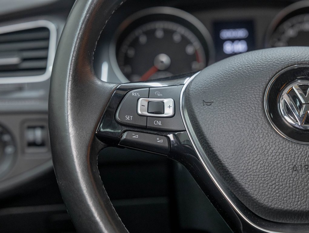 2018 Volkswagen Golf in St-Jérôme, Quebec - 15 - w1024h768px