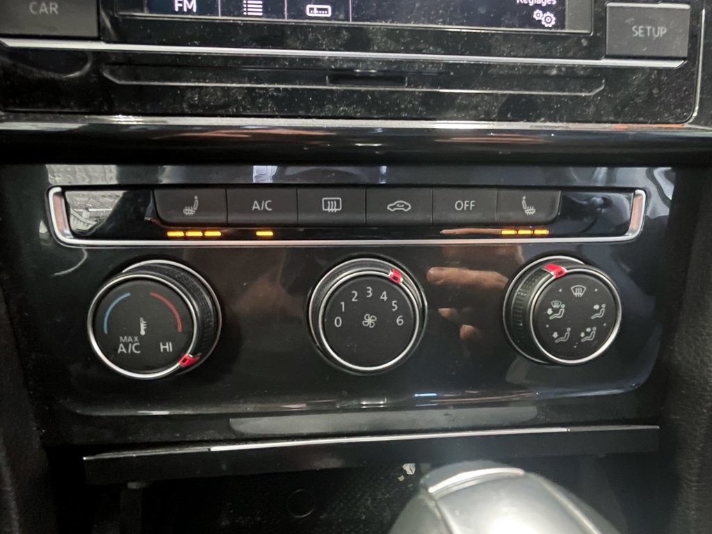 2019 Volkswagen Golf in St-Jérôme, Quebec - 12 - w1024h768px